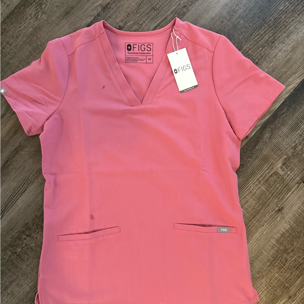 FIGS Women's Scrub Set: Dust Rose color - Picture 3 of 6